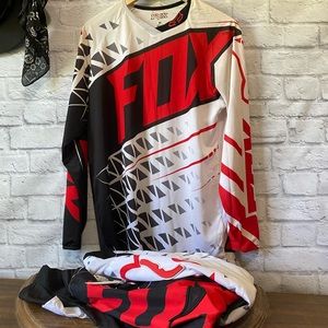 Fox riding gear set